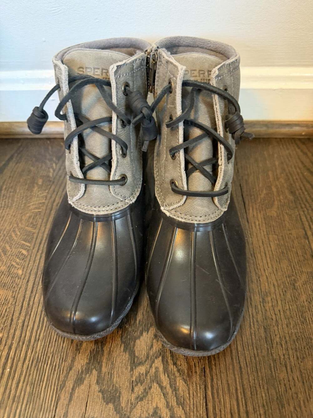 Sperry Grey Duck boots Sz 5 Women's New